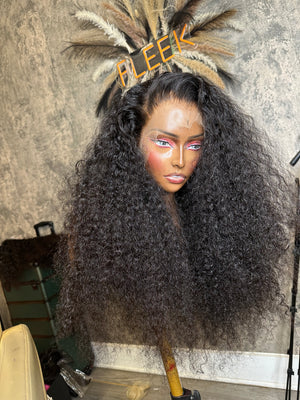 Chrissy - Studiofleek